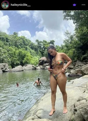 Haileynic0le__ content
