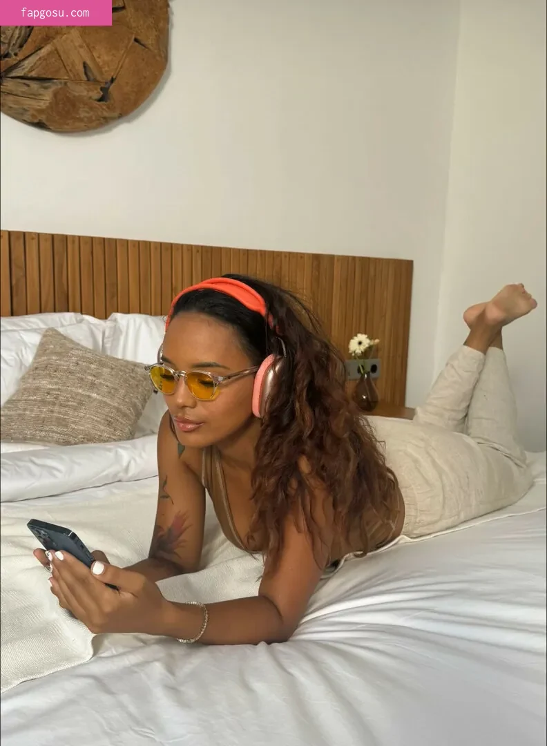 Haileynic0le__