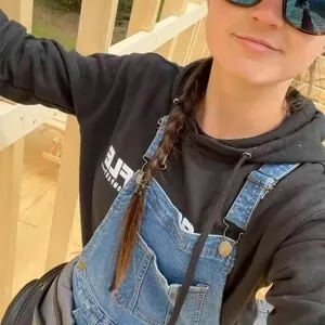 Hannah Barron