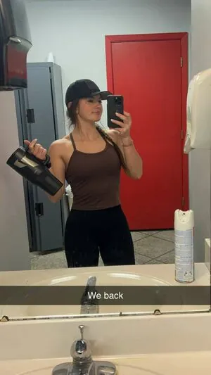 Hannah Barron