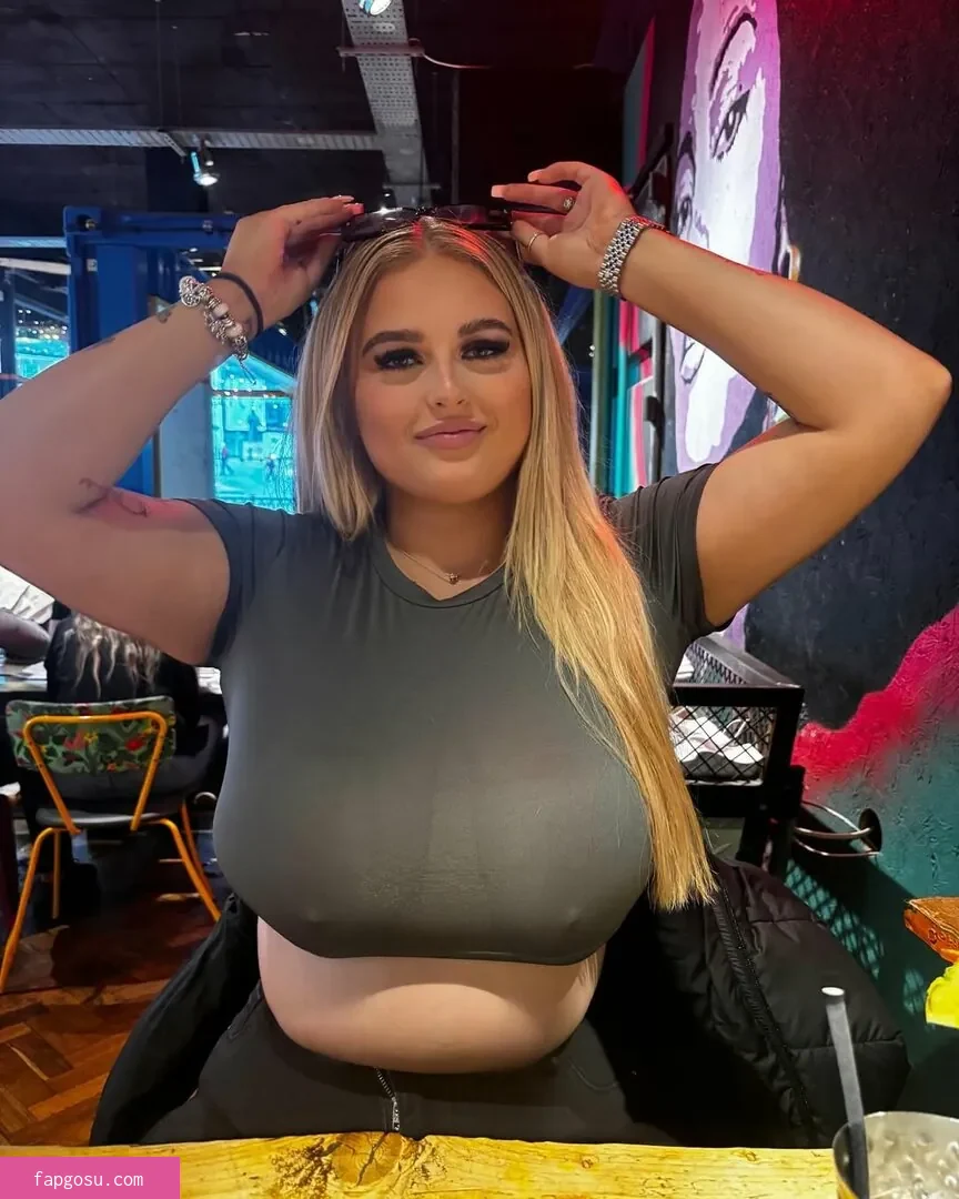 Holly Evans