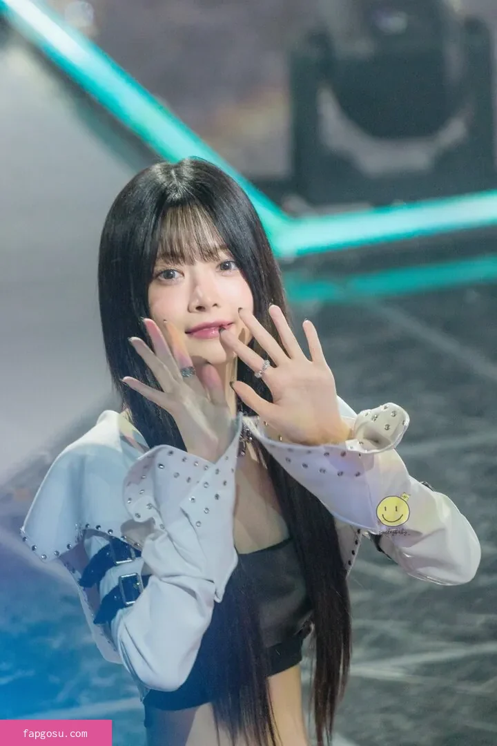 Hong Eunchae 홍은채