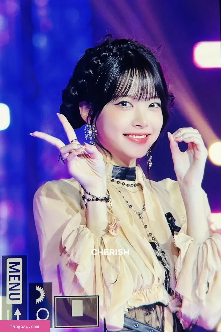 Hong Eunchae 홍은채
