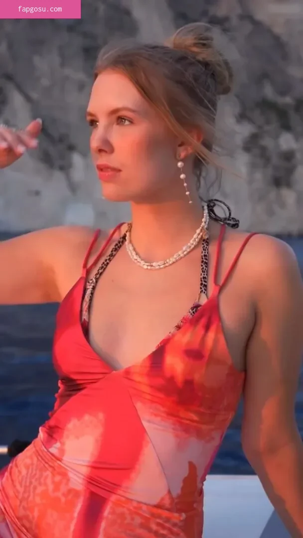 Honey Hannii