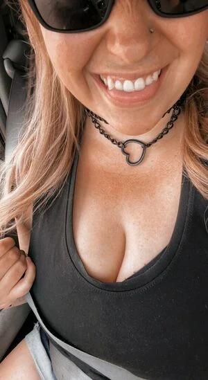 Hotwife KY content