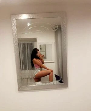 Hannah Lynch content