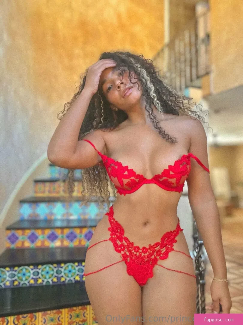 Helayna Marie