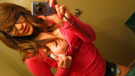Holly Michaels