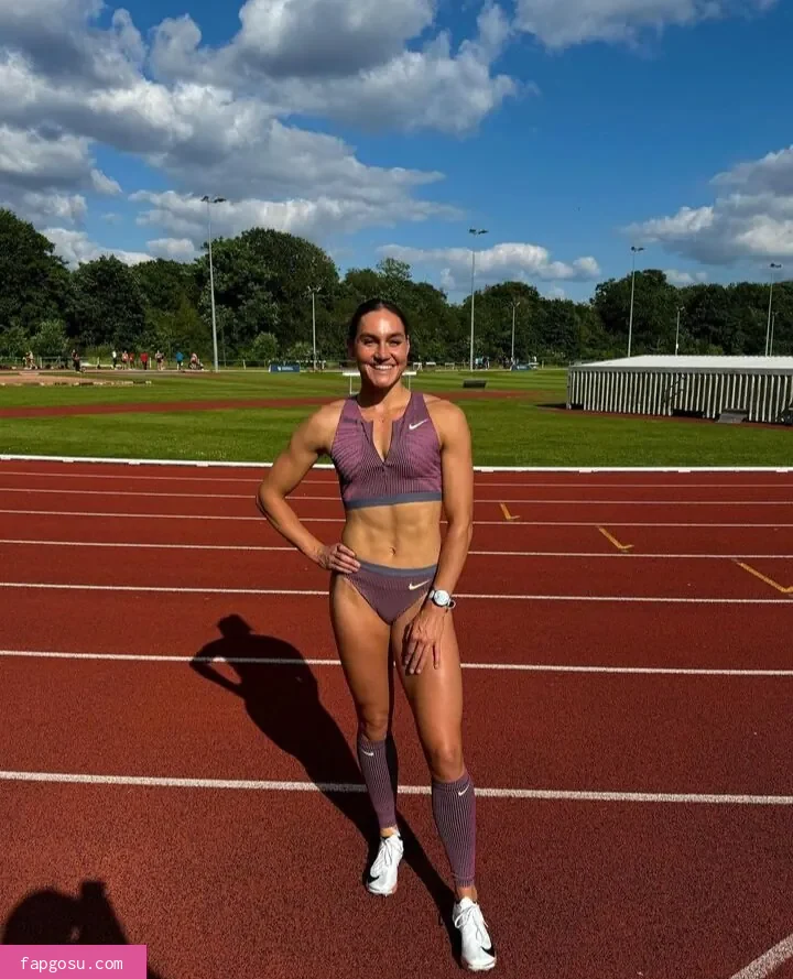 Holly Mills