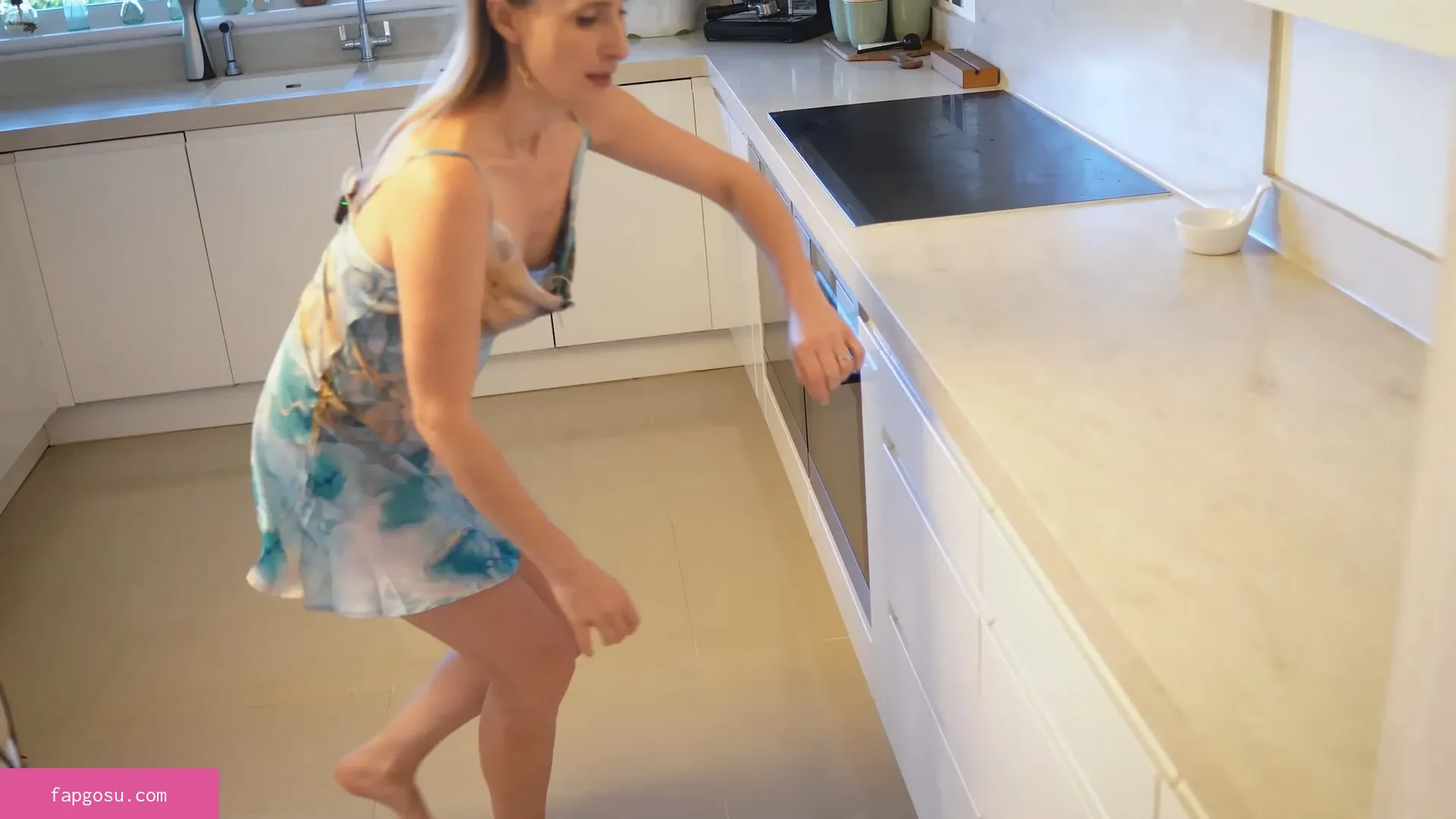 Hands On Katie
