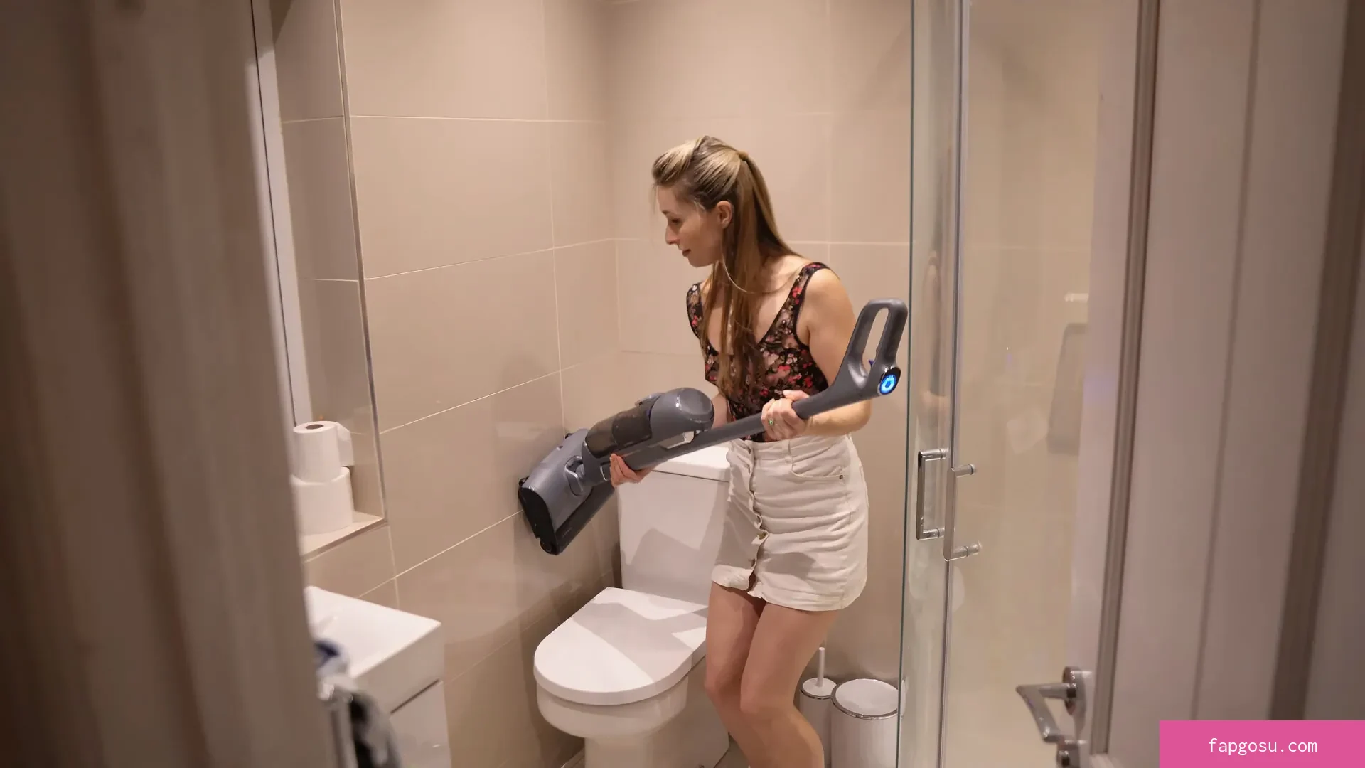 Hands On Katie