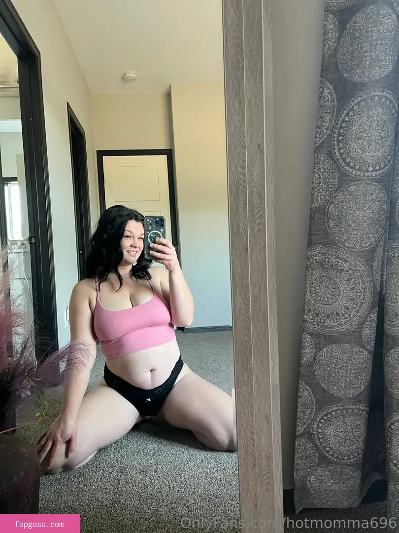 Hotmomma696