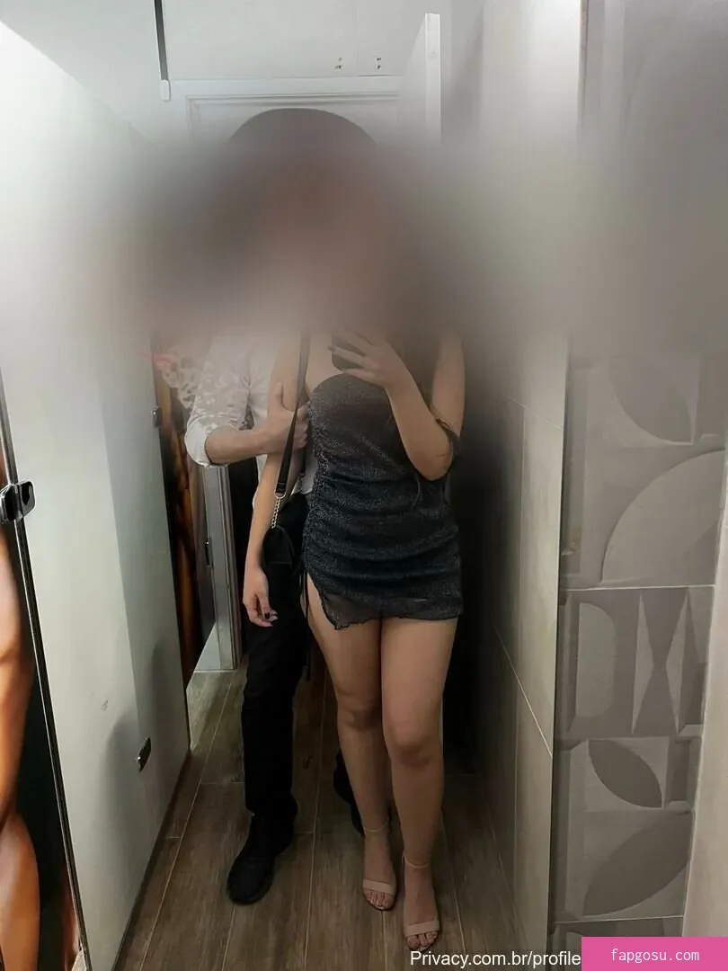HotWifeYoung