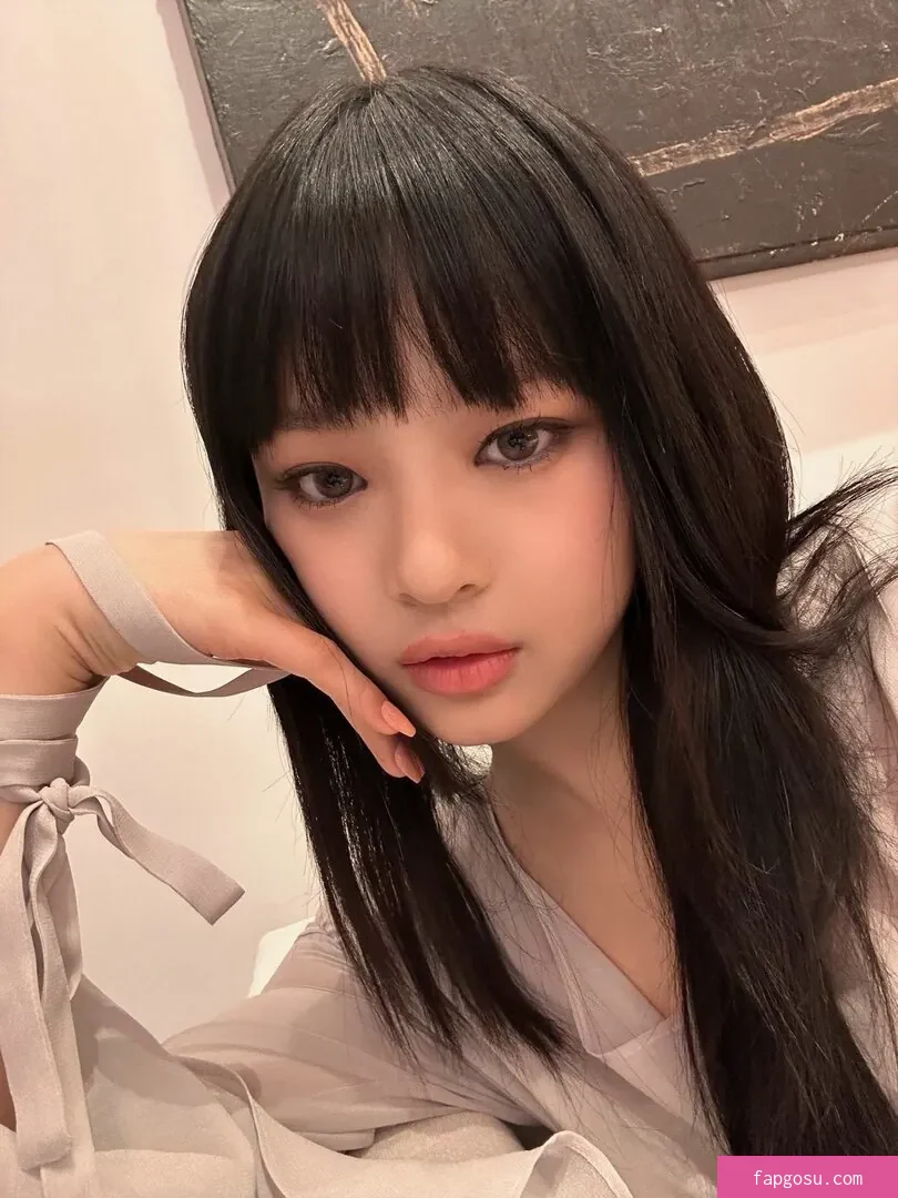 Hanni Pham