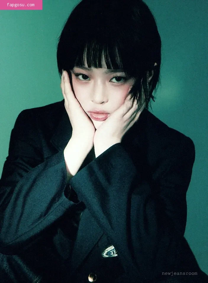 Hanni Pham