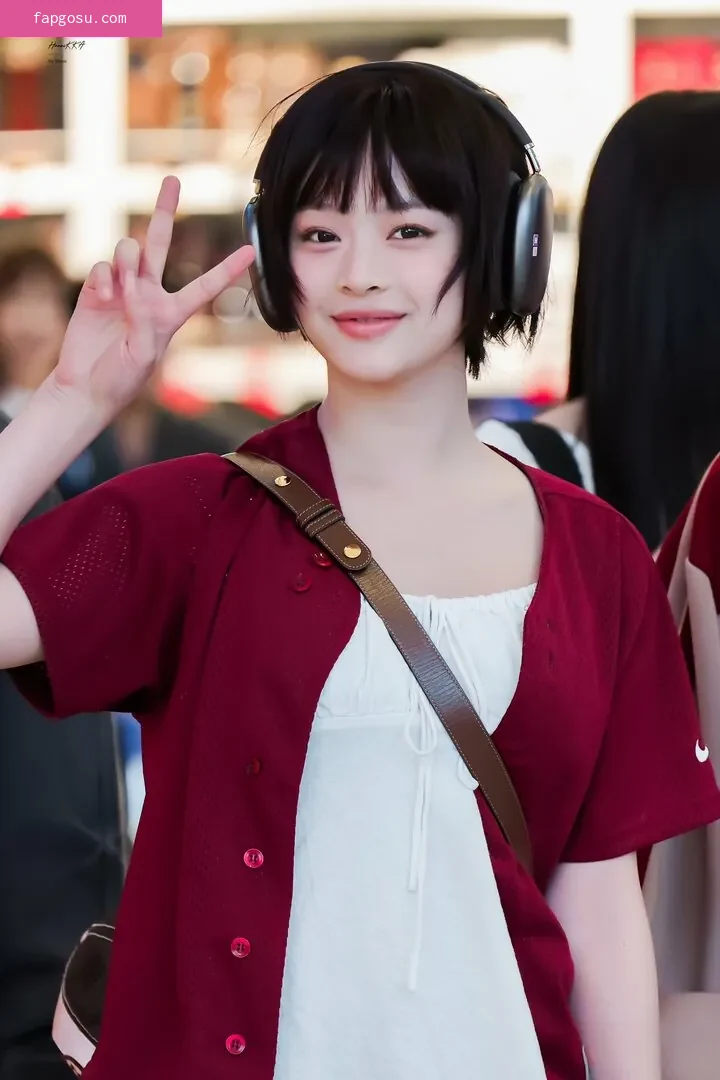 Hanni Pham