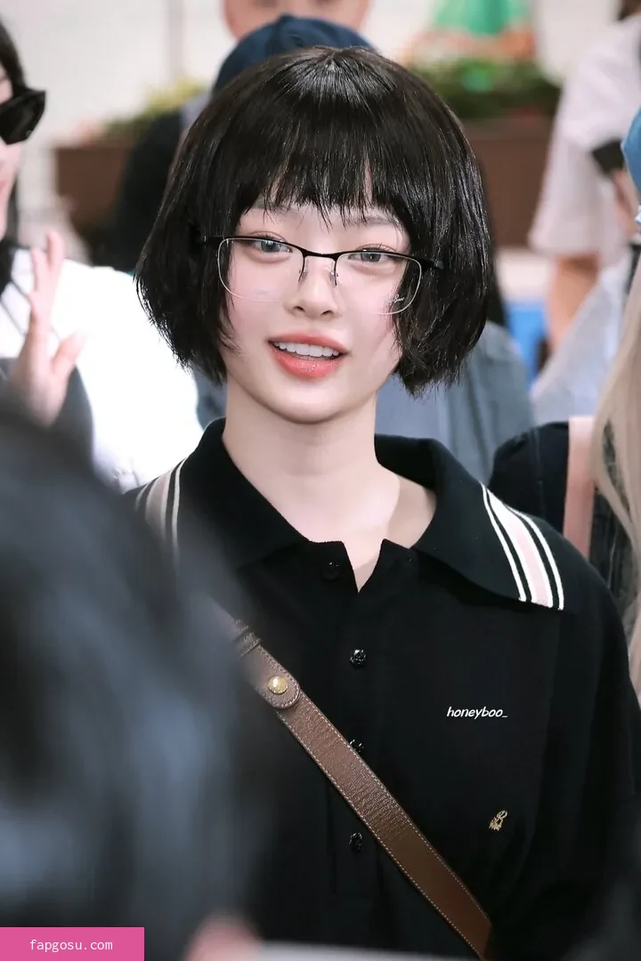 Hanni Pham