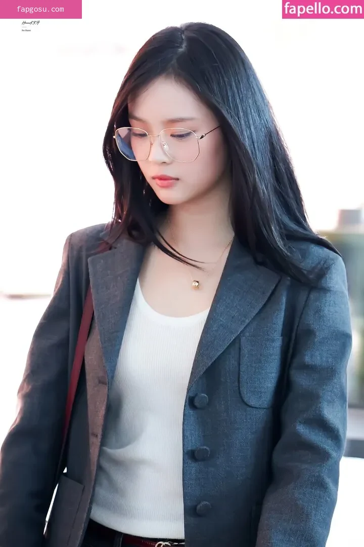 Hanni Pham
