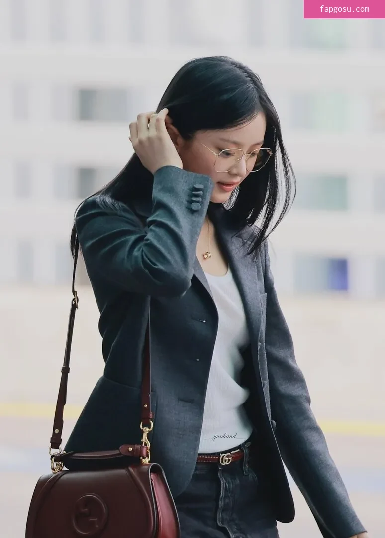 Hanni Pham