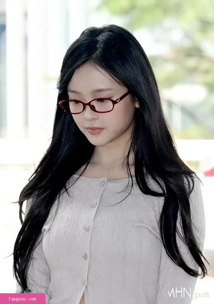 Hanni Pham
