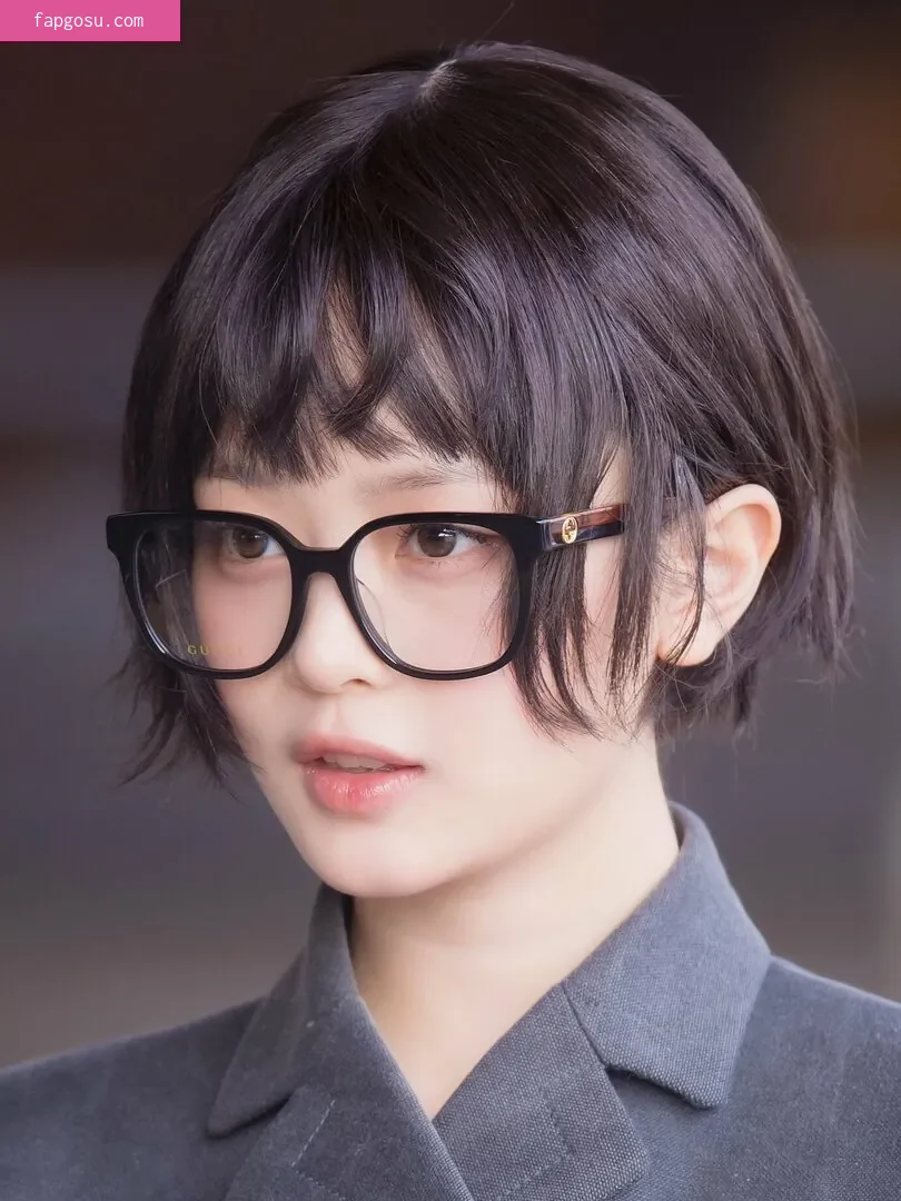 Hanni Pham