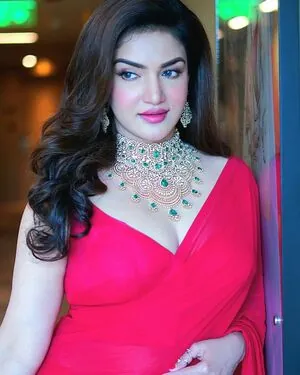 Honey Rose content