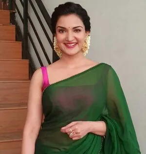 Honey Rose content