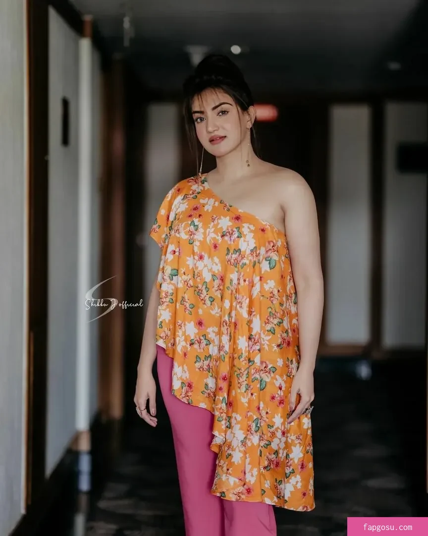 Honey Rose