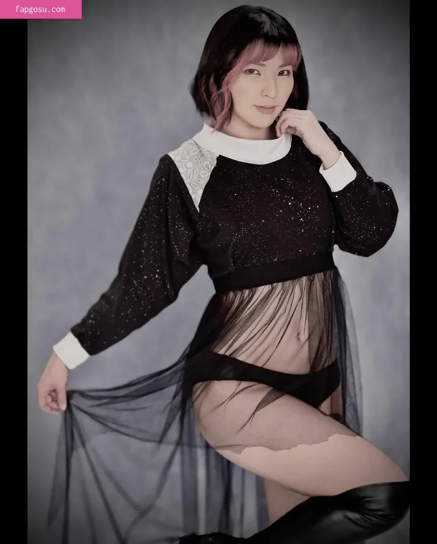 Hikaru Shida