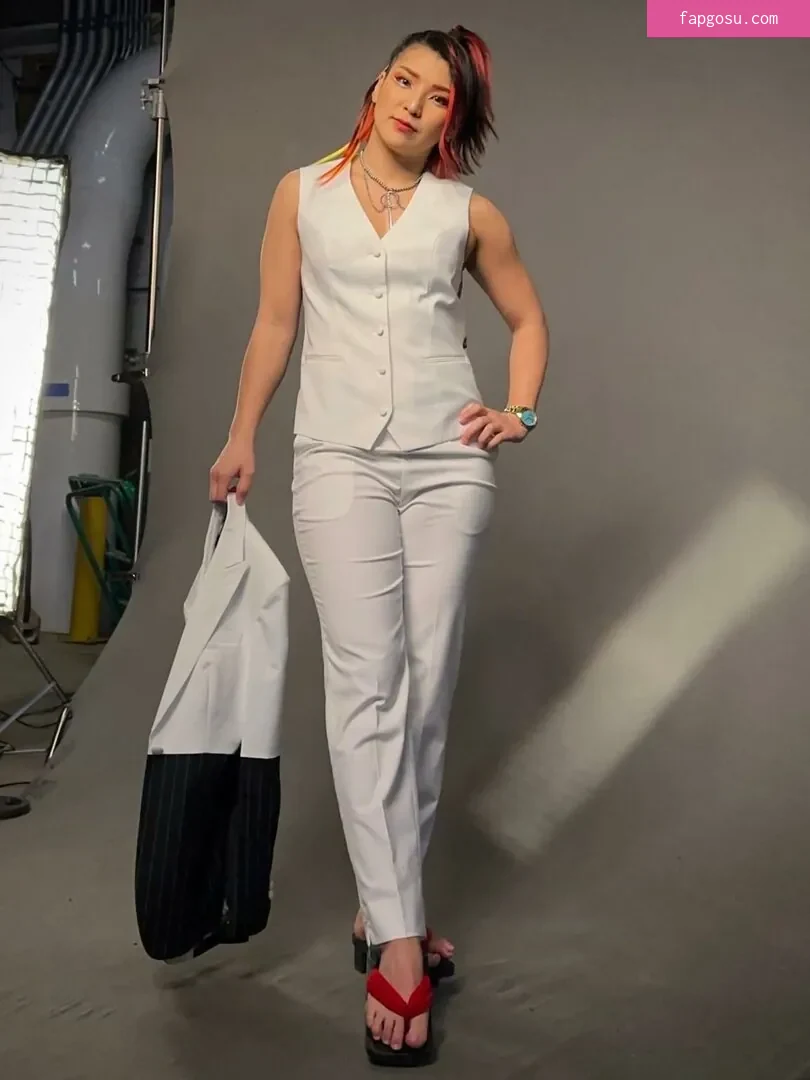 Hikaru Shida