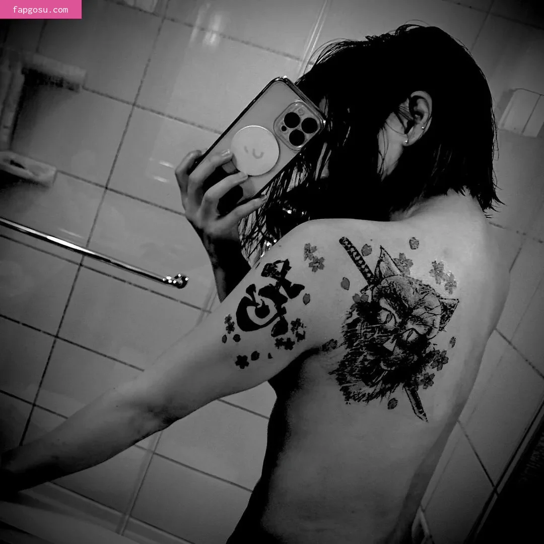 Hikaru Shida