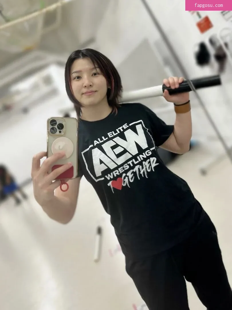 Hikaru Shida