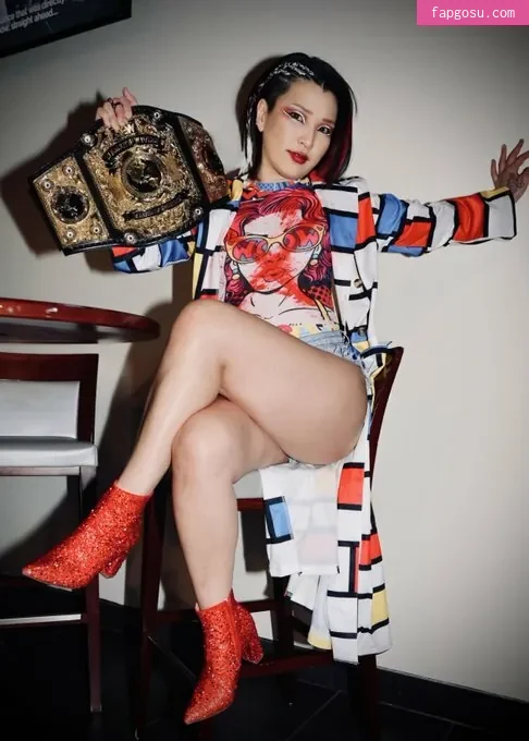 Hikaru Shida
