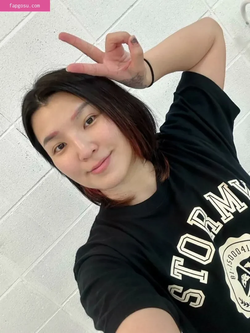 Hikaru Shida