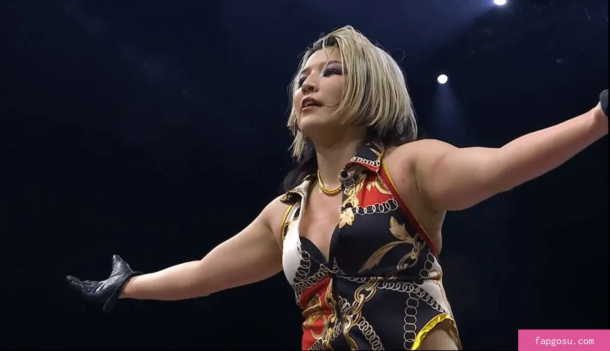 Hikaru Shida