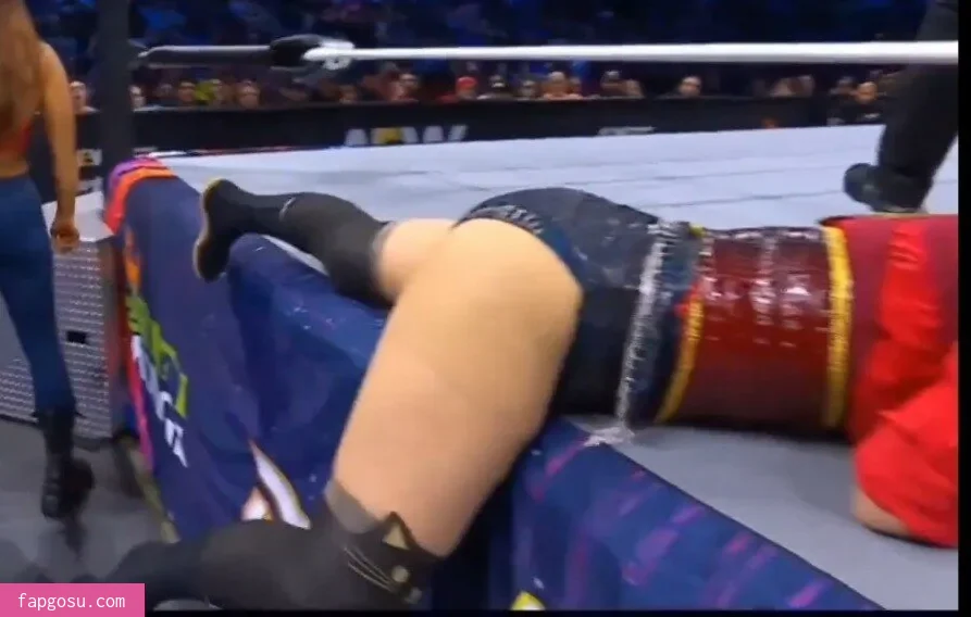 Hikaru Shida