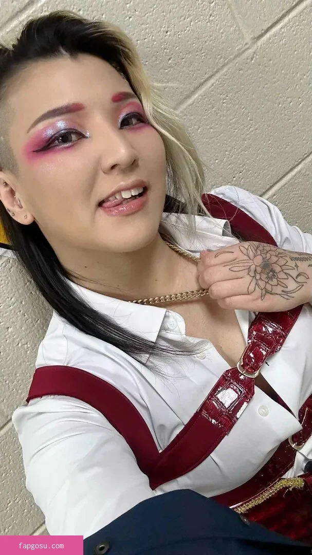 Hikaru Shida