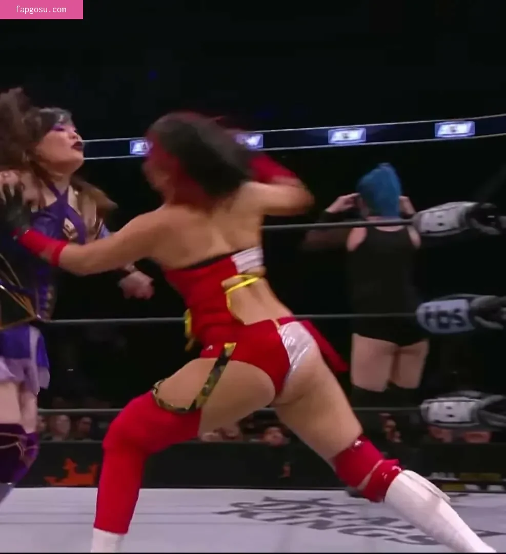 Hikaru Shida