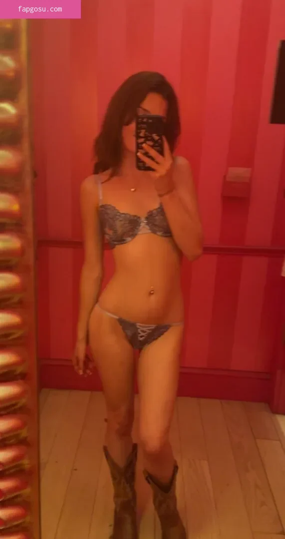ho11ywoodgirl | Stellasmall | Sophia Murphy
