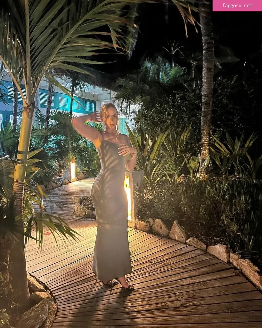 Hailey Van Lith