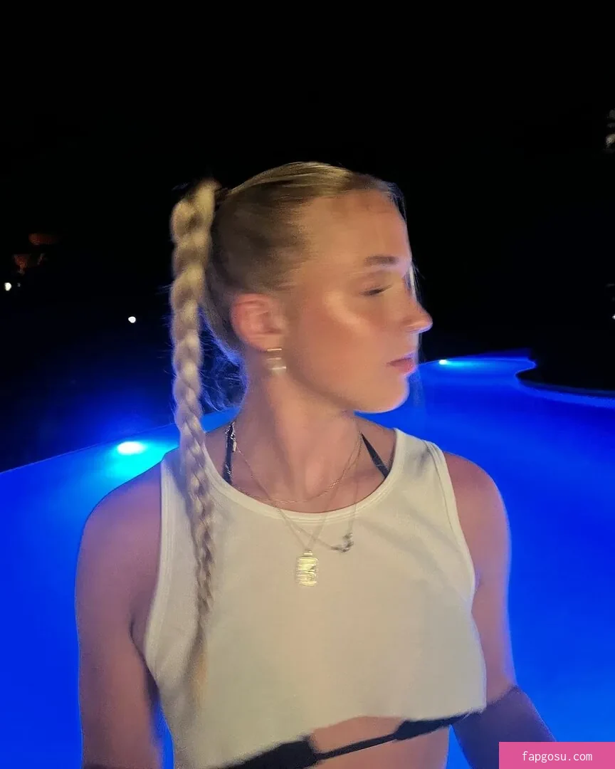 Hailey Van Lith