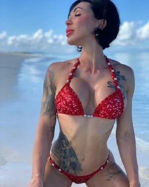 Hrybanova Viktoria content