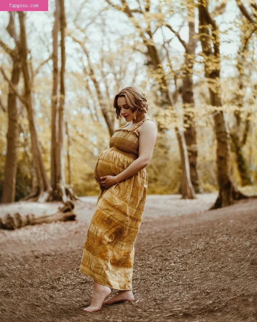Hannah Witton