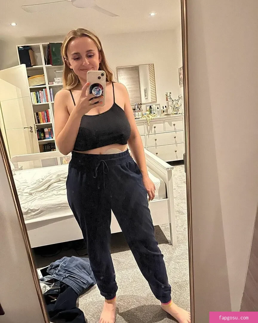 Hannah Witton