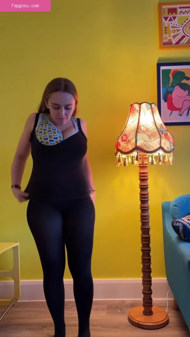 Hannah Witton