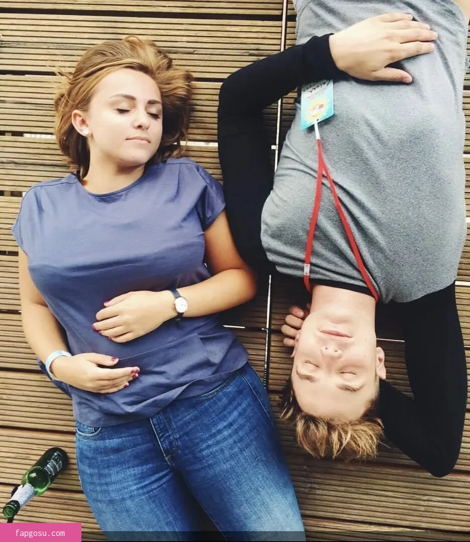 Hannah Witton