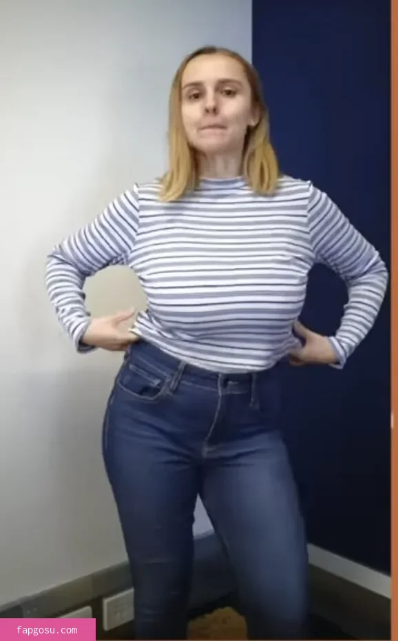 Hannah Witton