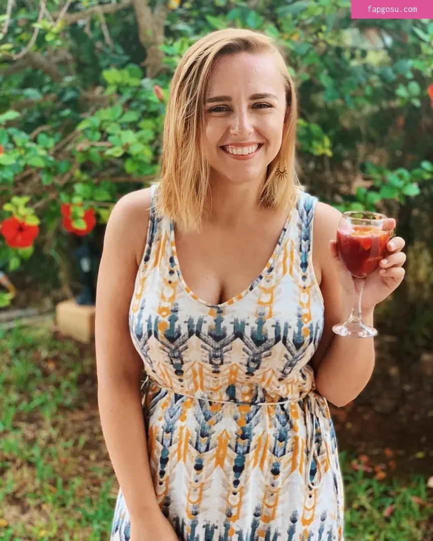 Hannah Witton