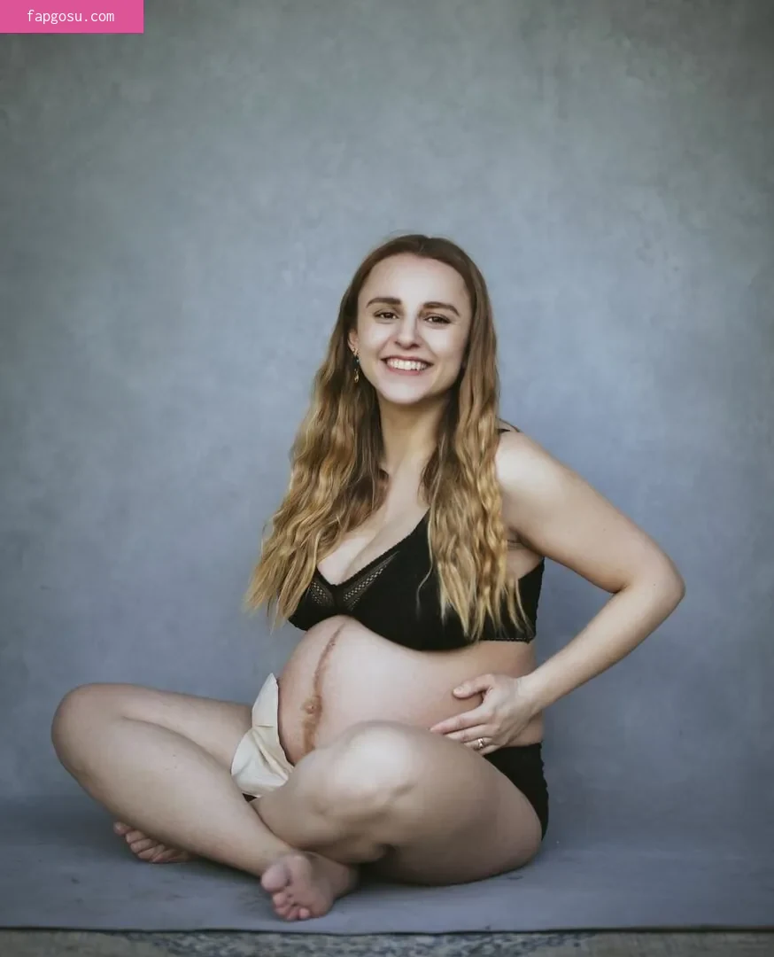 Hannah Witton