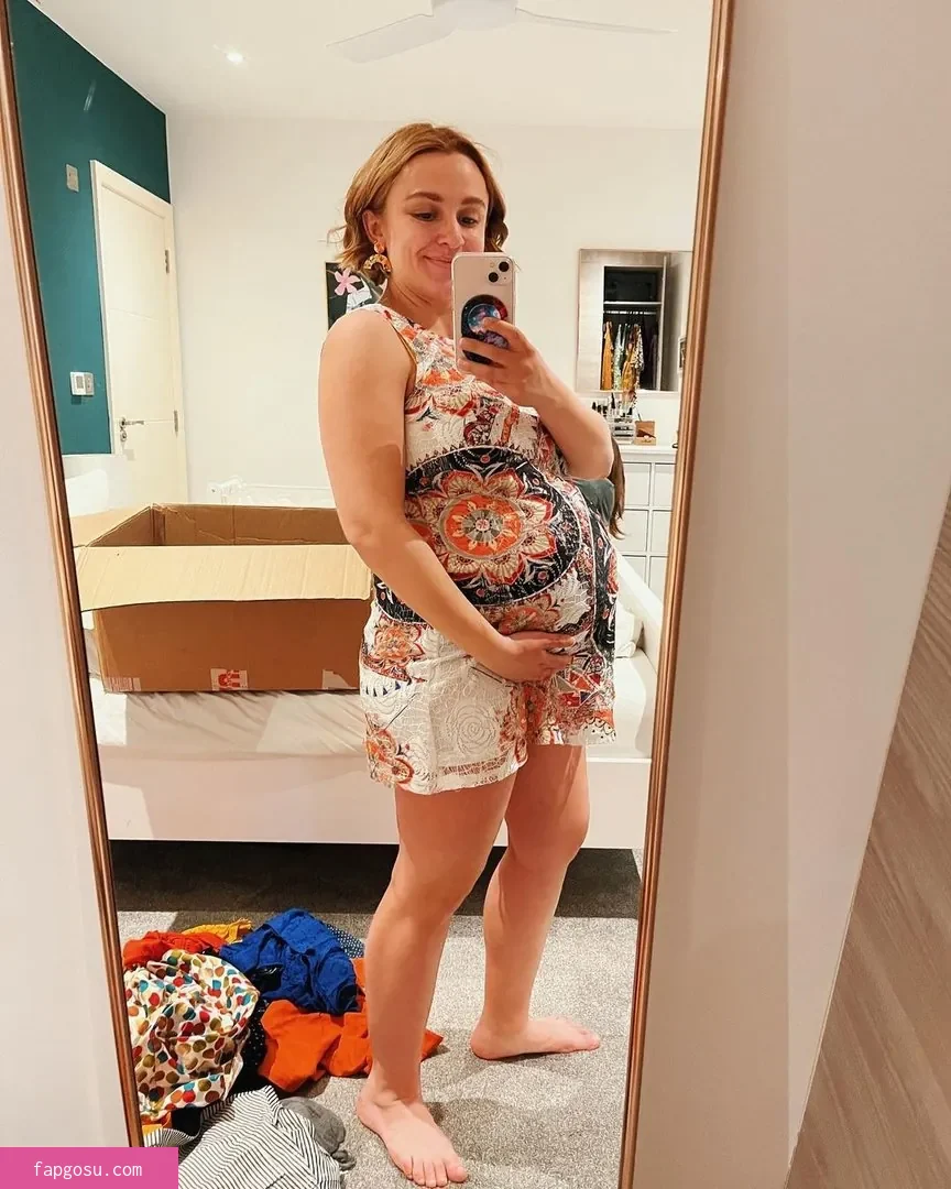 Hannah Witton
